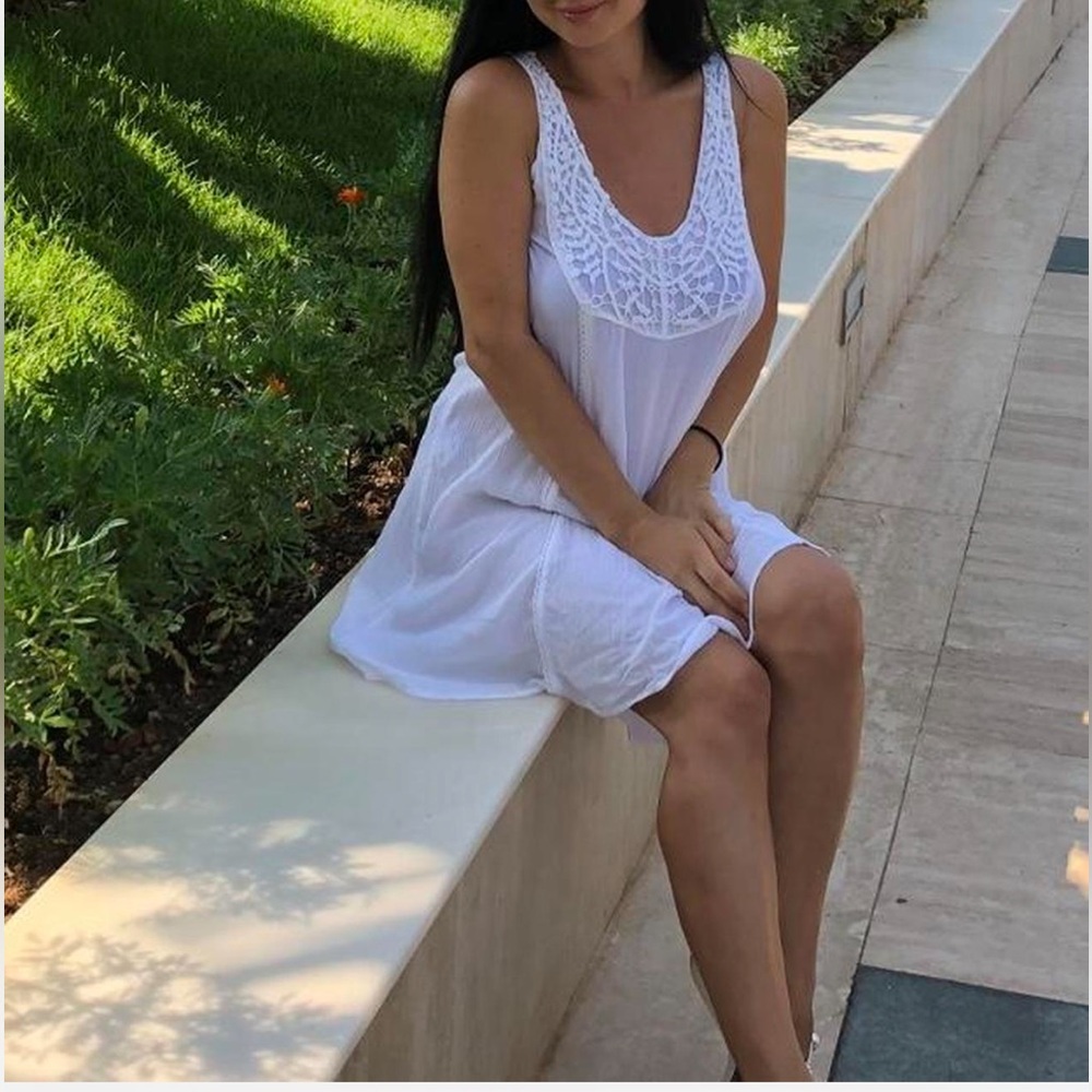 Terranova white  tunic dress size Small